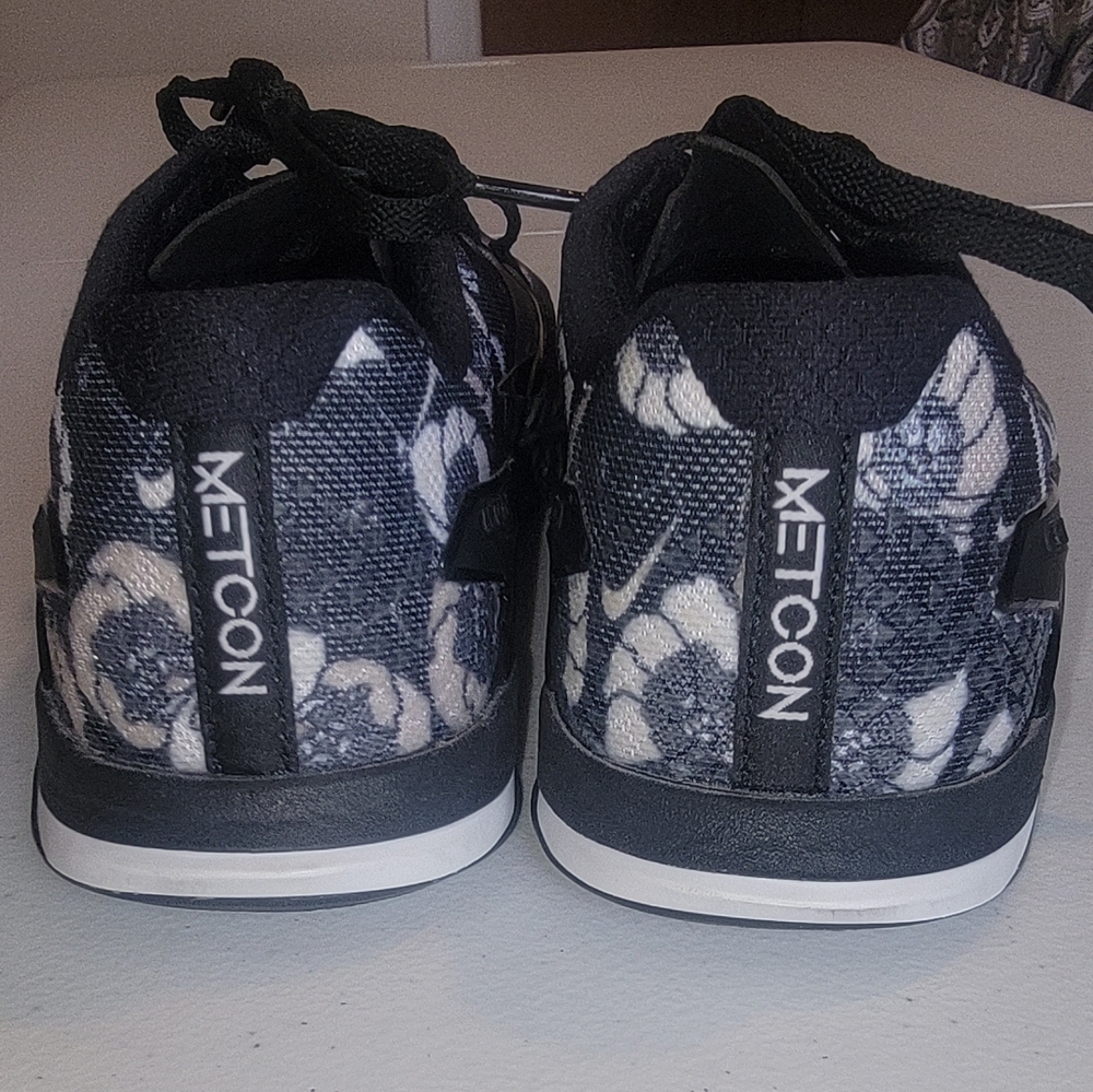 Nike Metcon 4 CD3473-001 - Picture 2 of 4